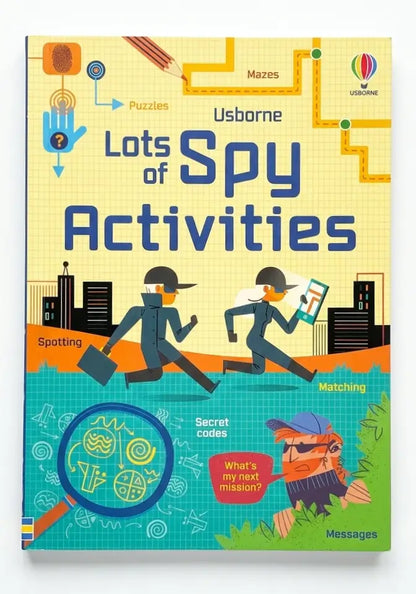 Book cover of 'Lots of Spy Activities' by Usborne with spy-themed illustrations.