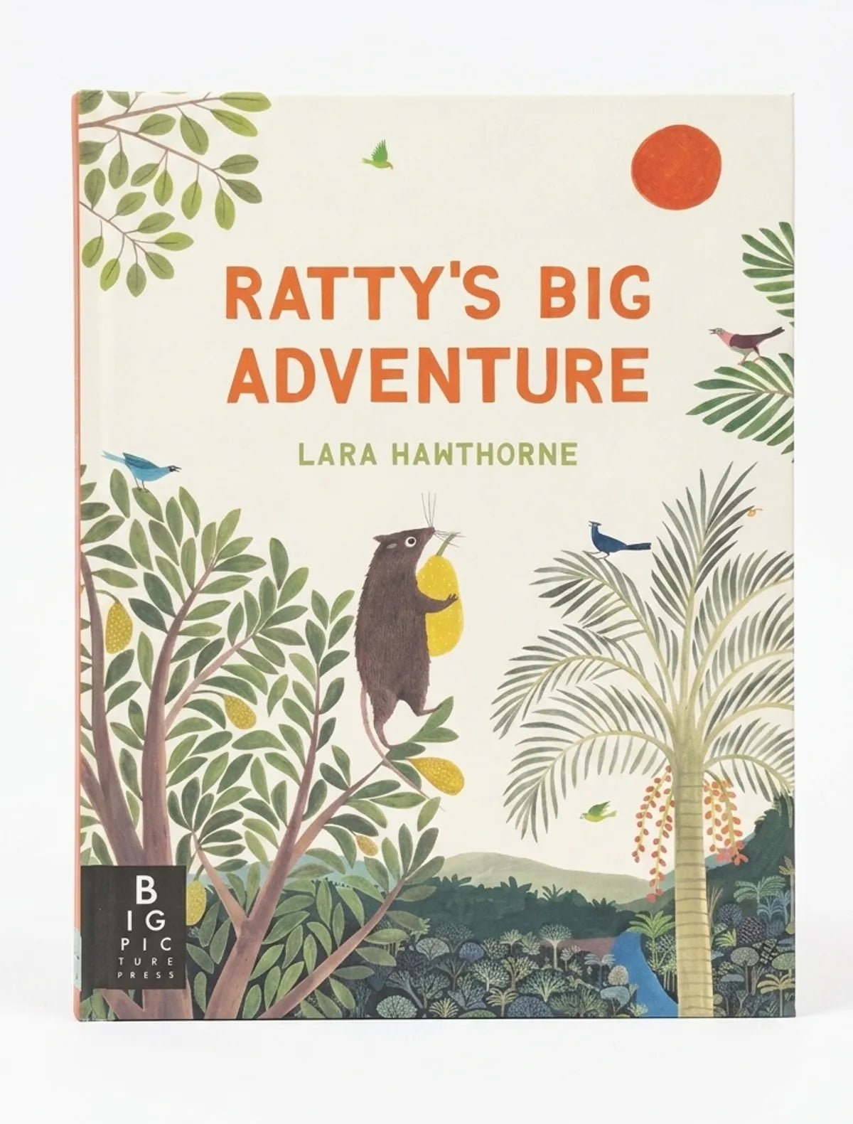 Book cover of 'Ratty's Big Adventure' by Lara Hawthorne with illustrations of a bear and nature.