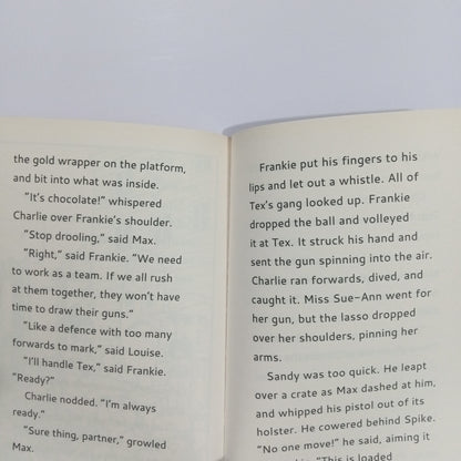 Frankie' Magic Football (Preloved)