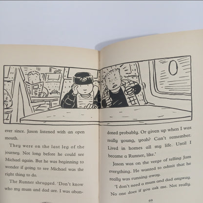 The Runner Keith Gray (Preloved)